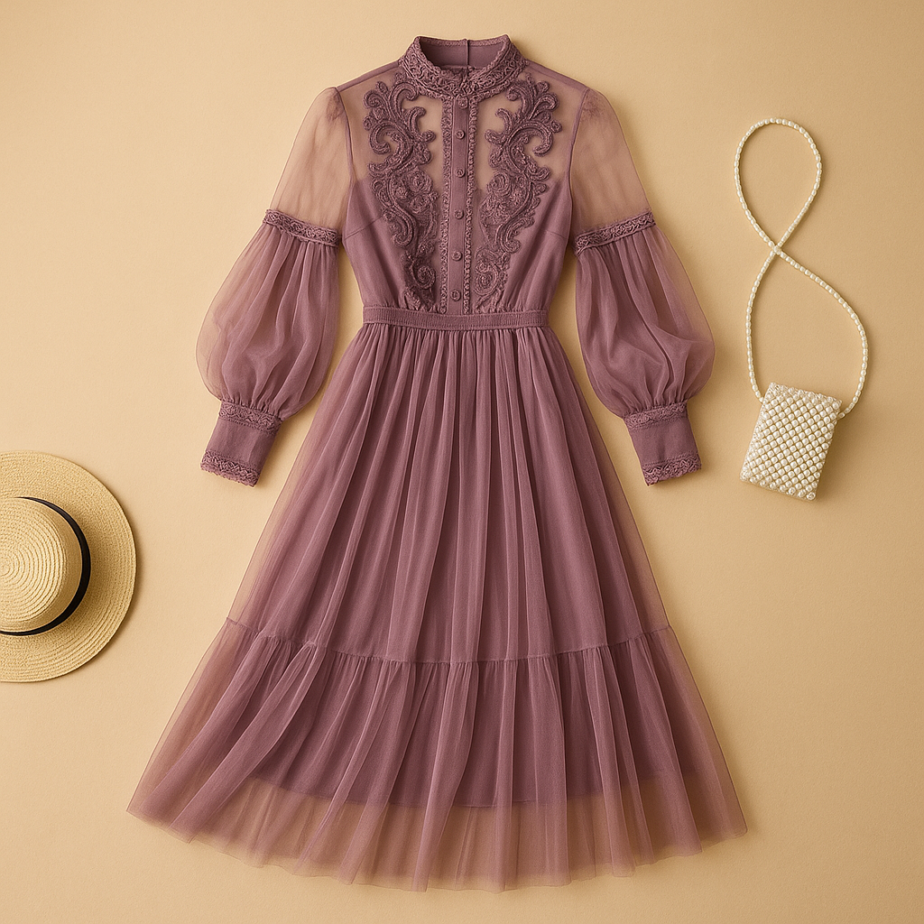 Elegante dames bloemenjurk met opstaande kraag, hoge taille en lantaarnmouwen, perfect voor formele en casual gelegenheden.