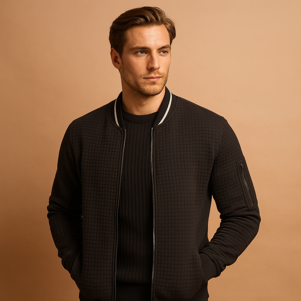 Gebreide heren trui met halve rits, kabelpatroon en regular fit. Comfortabel en stijlvol, ideaal voor herfst- en winterdagen.