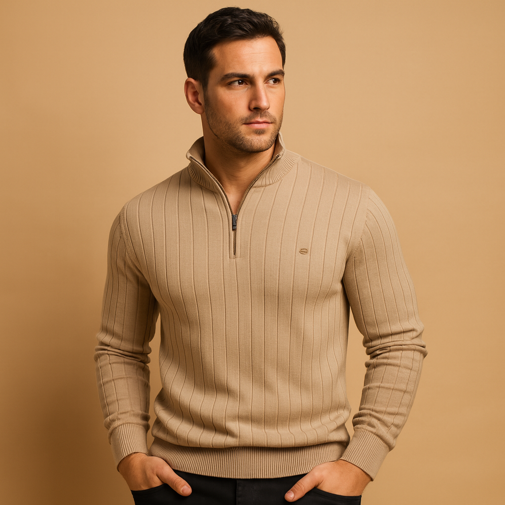 Gebreide heren trui met halve rits en hoge kraag, warme stof en slanke pasvorm. Ideaal voor casual en elegante looks in de herfst en winter.