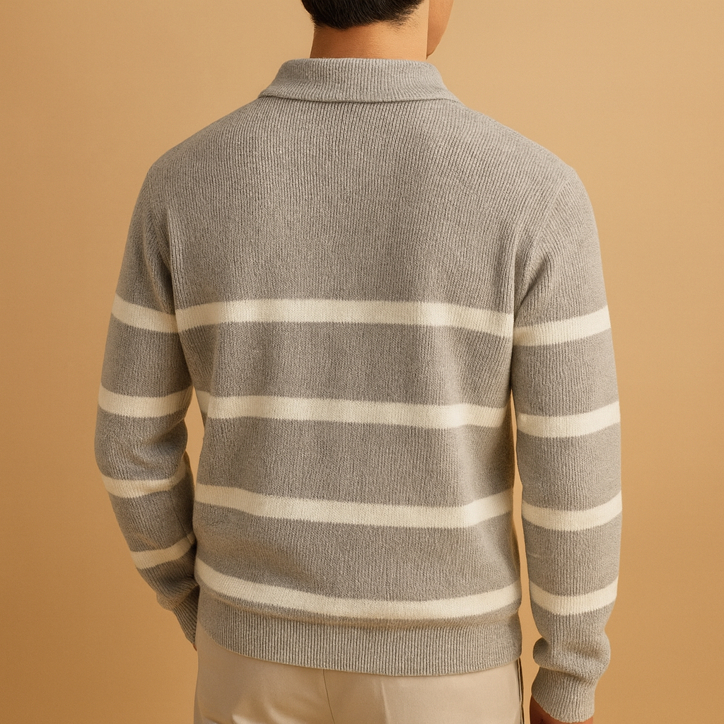 Gestreepte zip trui voor heren met halve rits, sportief design en comfortabele pasvorm. Perfect te dragen bij casual en semi-formele outfits.