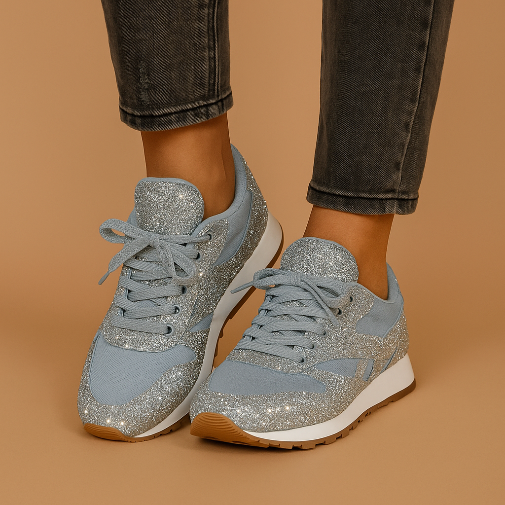 Glitter sneakers voor dames met pailletten en vetersluiting, ideaal voor een feestelijke en stijlvolle look.