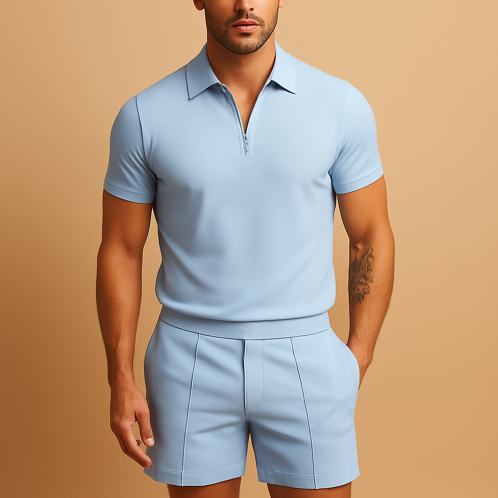 Heren zomerset met elegante polo en korte broek, perfect voor warme dagen en stijlvolle zomeroutfits.
