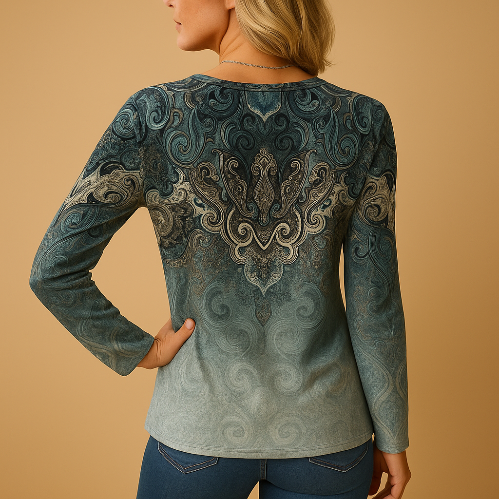Dames zomerblouse met elegante pasvorm en luchtige stof, ideaal voor warme zomerdagen en casual gelegenheden