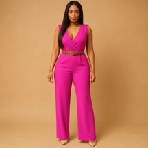 Stijlvolle dames jumpsuit met diepe V-hals en hoge taille, gemaakt van soepel en luxueus materiaal. Perfect voor feestjes en elegante avonden.