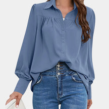 Elegante damesblouse met lantaarnmouw en gerimpelde details, ideaal voor werk, lente en herfst