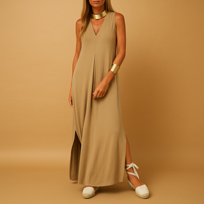 Klassieke lange jurk voor dames met elegante pasvorm, perfect voor formele evenementen en speciale gelegenheden.