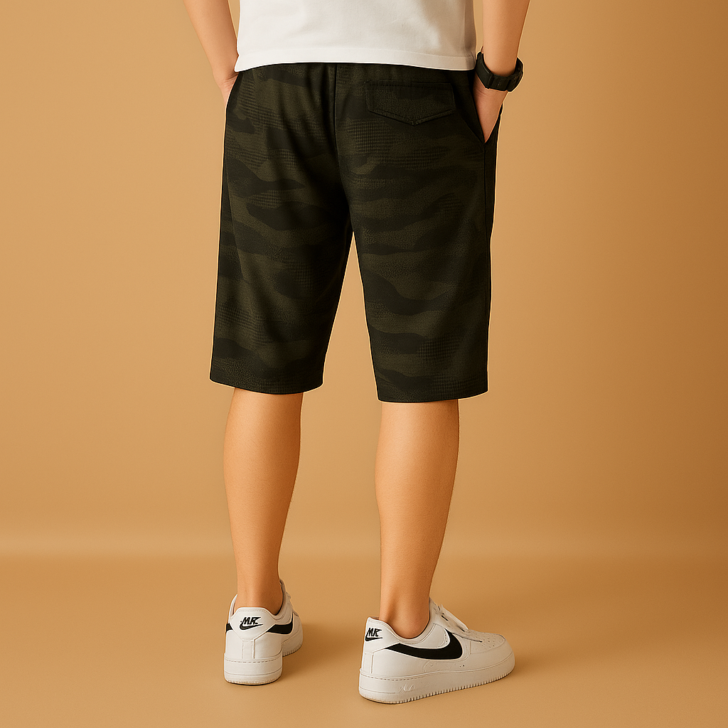 Heren camouflage cargo shorts met meerdere zakken en loose fit, perfect voor wandelen, kamperen of dagelijks gebruik.