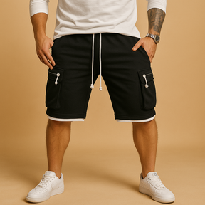 Heren cargo shorts met relaxed fit, verstelbaar trekkoord en meerdere zakken, ideaal voor zomerse dagen en outdoor activiteiten.