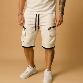 Heren cargo shorts met relaxed fit, verstelbaar trekkoord en meerdere zakken, ideaal voor zomerse dagen en outdoor activiteiten.