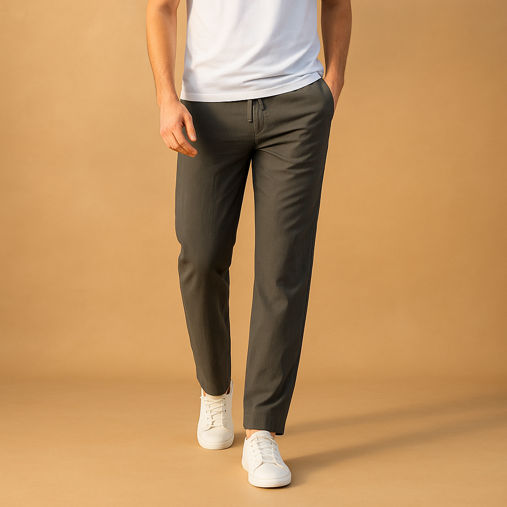 Casual herenbroek van ademend katoen met elastische tailleband in diverse kleuren, perfect voor dagelijks comfort en relaxte outfits.