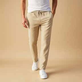 Casual herenbroek van ademend katoen met elastische tailleband in diverse kleuren, perfect voor dagelijks comfort en relaxte outfits.