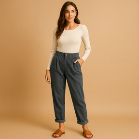 Dames corduroy broek met hoge taille, rechte pijpen en relaxed-fit pasvorm, ideaal voor herfstige dagen en casual chique outfits.
