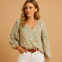 Dames blouse met lange mouwen en klassieke pasvorm, ideaal voor werk of casual gelegenheden in de lente en zomer
