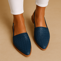 Damesflats met gesloten geweven neus en ademende pasvorm, ideaal voor werk of dagelijkse outfits met stijlvolle flair.
