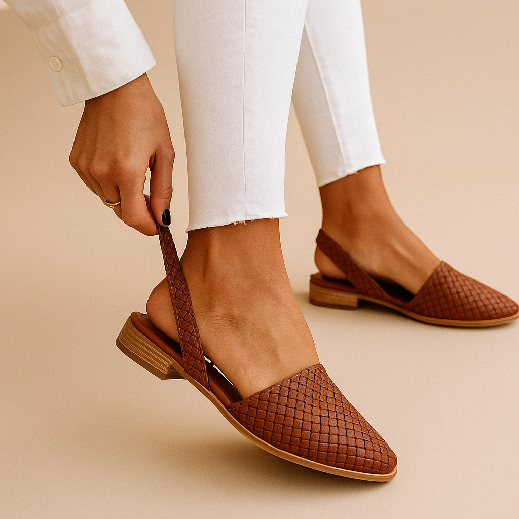 Damesflats met gesloten geweven neus en ademende pasvorm, ideaal voor werk of dagelijkse outfits met stijlvolle flair.