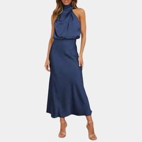 Elegante damesjurk in stretchstof met flatterende pasvorm, perfect voor lente, zomer en diverse gelegenheden.
