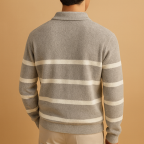 Gestreepte zip trui voor heren met halve rits, sportief design en comfortabele pasvorm. Perfect te dragen bij casual en semi-formele outfits.