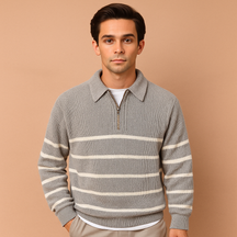 Gestreepte zip trui voor heren met halve rits, sportief design en comfortabele pasvorm. Perfect te dragen bij casual en semi-formele outfits.