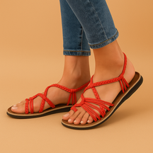 Kleurrijke strand sandalen voor dames met verstelbare bandjes en zacht voetbed, perfect voor zomerse dagen op het strand of bij het zwembad.
