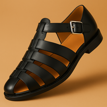 Leren dames sandalen met open structuur en verstelbare riem, ideaal voor zomerse dagen en dagelijks gebruik.