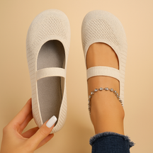 Slip-on schoenen voor dames met ademend ontwerp en comfortabele demping, ideaal voor dagelijks gebruik en warme dagen.