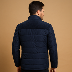Luxe fleece jas voor heren met warme binnenvoering, opstaande kraag en ritszakken, ideaal voor koude dagen en dagelijks gebruik.