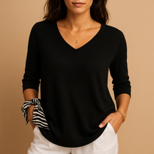 Dames top met moderne losse pasvorm in zachte luxe stof, ideaal voor dagelijks comfort en stijlvolle casual looks