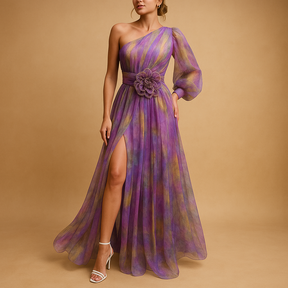 Stijlvolle one-shoulder strandjurk voor dames met asymmetrisch ontwerp en elegante split, ideaal voor zomeravonden en strandfeesten.