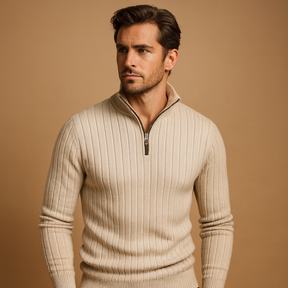 Heren sweater met half-zip en ribgebreide mouwen in lichtgrijs, comfortabele pasvorm en stijlvol design. Ideaal voor casual en smart-casual outfits.