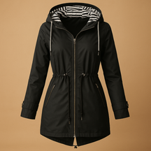 Waterdichte damesparka met verstelbare taille, winddichte buitenlaag en zachte voering, ideaal voor dagelijks gebruik in regenachtig weer.