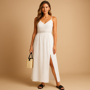 Zomer romper voor dames met taille-accent, ademende stof en flatterende pasvorm. Perfect voor strand, terras en casual zomerse dagen.