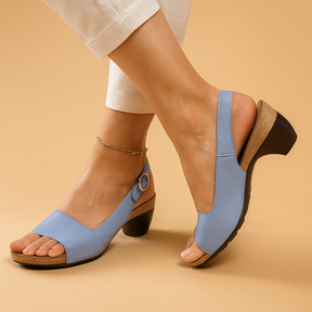 Zomerse sandalen voor dames met verstelbare bandjes, zachte demping en gripvaste zool – ideaal voor dagelijks gebruik in warm weer.